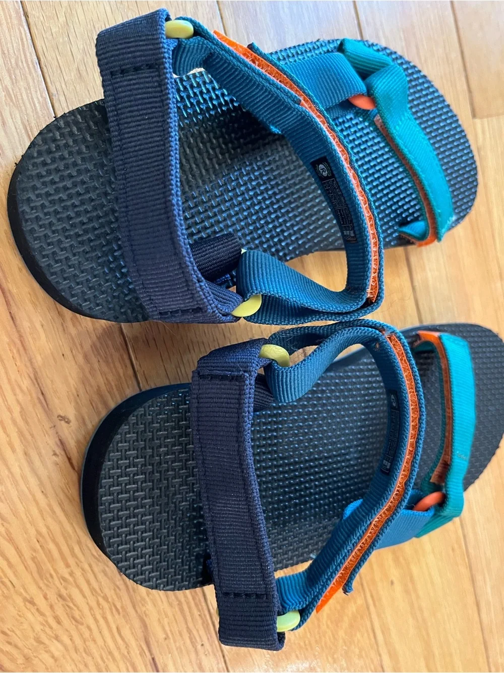 Teva Teal blue and Orange Kids Sandals with Yellow Accents Sz 2 shoes